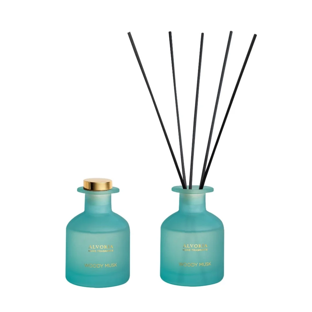 Woody Musk - Zapach Domowy Alvoria 120 Ml — zdjęcie 2